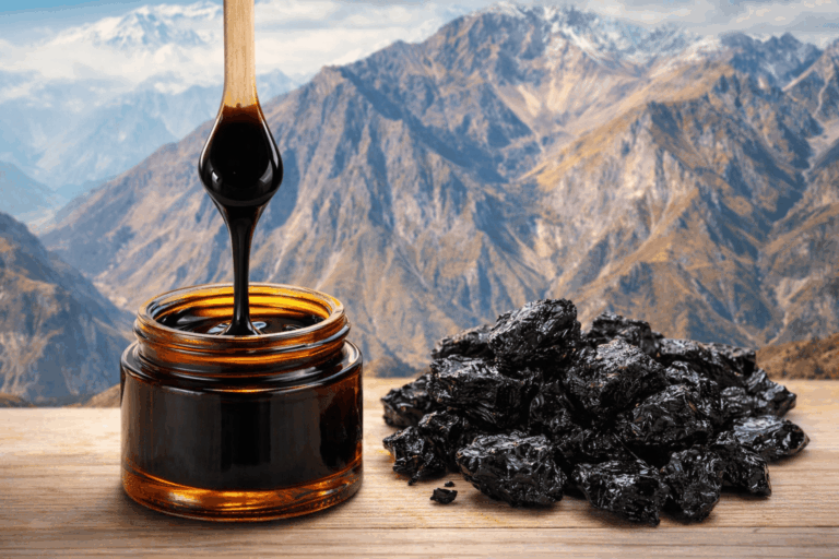 Shilajit (mumio) – naturalna żywica bogata w kwas fulwowy, pochodząca z gór Himalajów